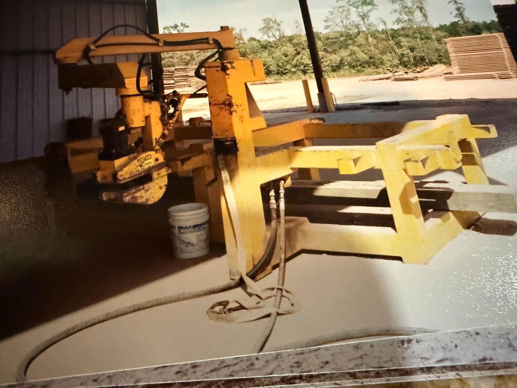 Custom equipment used to machine early locking-pin pockets